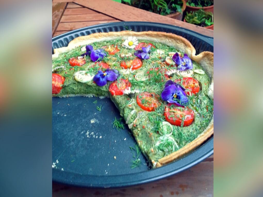 Veganes Wildkraeuterquiche